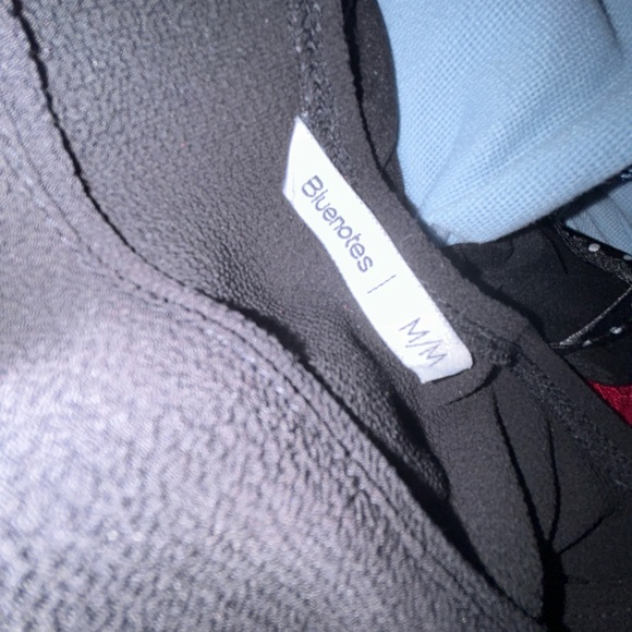 Women’s Size Medium Bluenotes Black Shoulder-less blouse - Picture 3 of 3